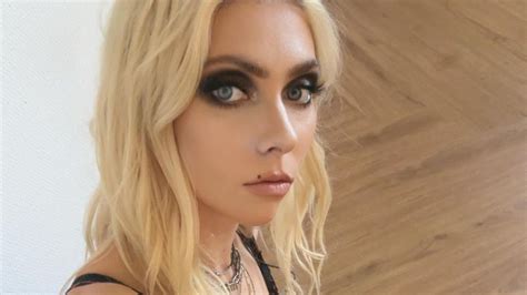 taylor momsen tape|Taylor Momsen Leaves Little to Imagination in Risqué NYFW。